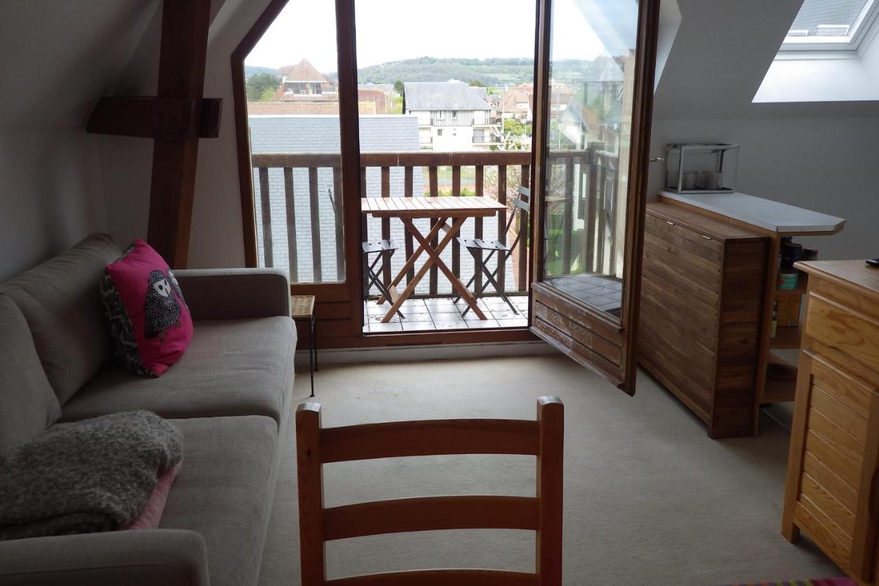 Nice Flat 2 Steps From The Beach Cabourg Exteriör bild